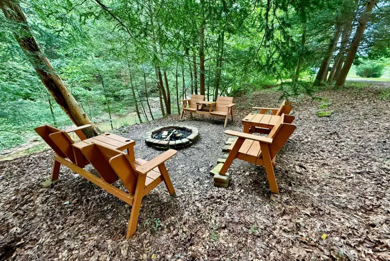 Creekside Cabin Creekside Cabin