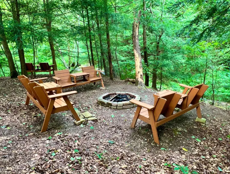 Creekside Cabin Creekside Cabin